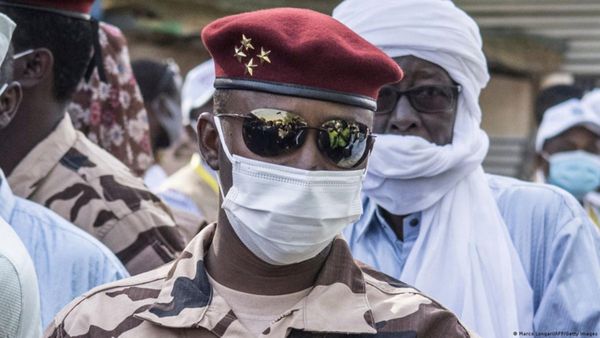 هل عدل ديبي الابن عن لغة السلاح ؟