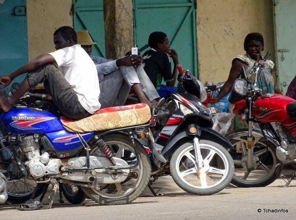 Tchad : il faut réglementer le transport par motos-taxis