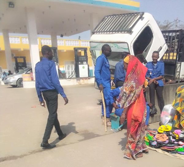Tchad : marché de Dembé où la loi des agents municipaux est "la meilleure"