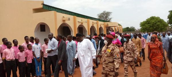 Tchad : le ministre de l’Education remet 30 motos aux animateurs pédagogiques du Mandoul