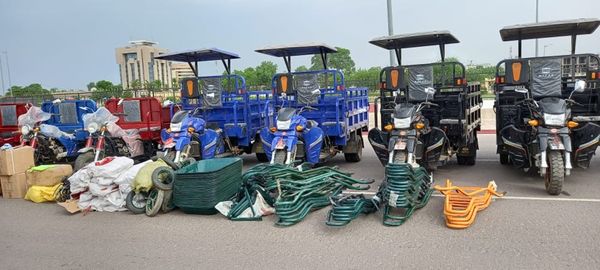 Tchad : remise de matériels aux associations pour l’assainissement de Ndjamena