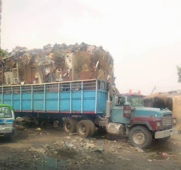 Tchad : les pièces usées alimentent le business du recyclage
