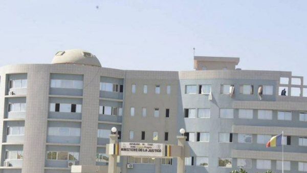 Tchad : le ministre de la Justice signe l’arrêté d’affectation du personnel des greffes