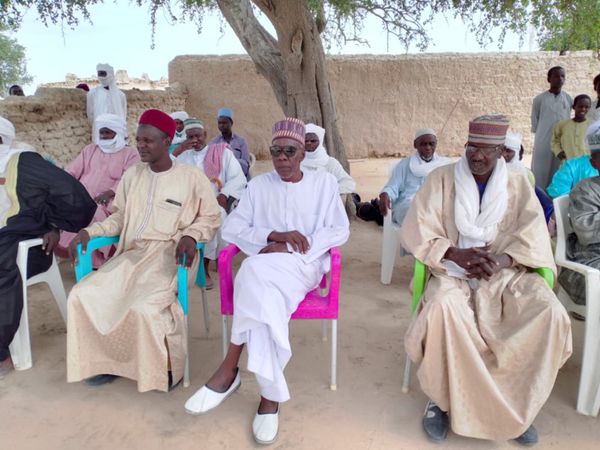 Tchad : des prédicateurs et étudiants du Kanem assistent les sinistrés d'inondations