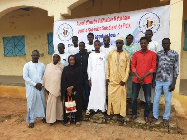 Tchad : des jeunes de Goz-Beïda se mobilisent contre la déforestation et l'insalubrité