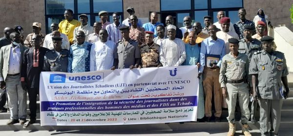 Tchad : journalistes et forces de l'ordre échangent sur leur relation