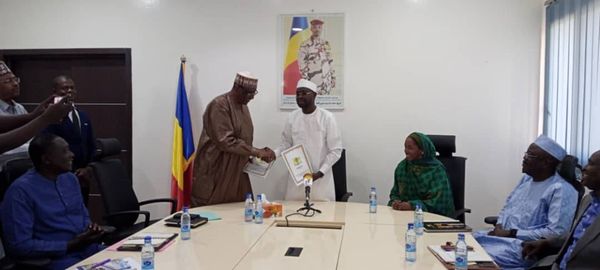 Tchad : signature de convention entre la commune de N’Djamena et le ministère des Infrastructures