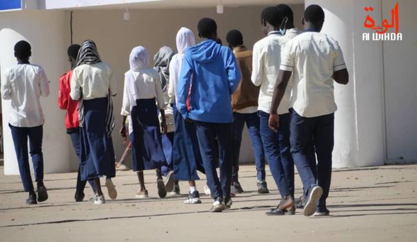 Le ton camerounais devient une mode pour la jeunesse tchadienne