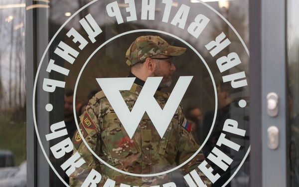 Illustration © REUTERS/Igor Russak