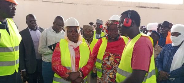 Tchad : la ministre déléguée Dr. Ramatou Mahamat Houtouin lance l'électrification de Laï