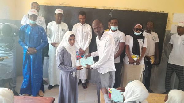 Tchad : encouragement scolaire pour les jeunes filles de la ville d'Ati grâce à l'AJAH