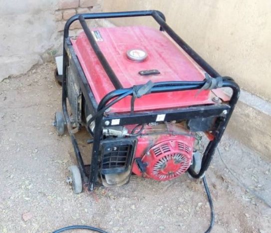 Tchad : il vend le groupe électrogène qu’on lui a confié pour réparation et dit qu’il n’a pas peur de la prison