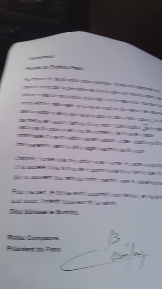 Burkina Faso: Compaoré annonce sa démission (communiqué)