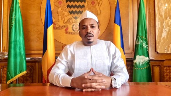 Tchad : le président encourage les journalistes à servir la société et la patrie