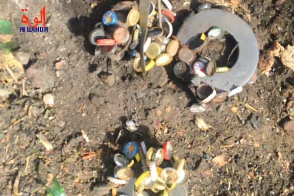 Tchad : les bouchons de bière, une source de revenus pour les jeunes
