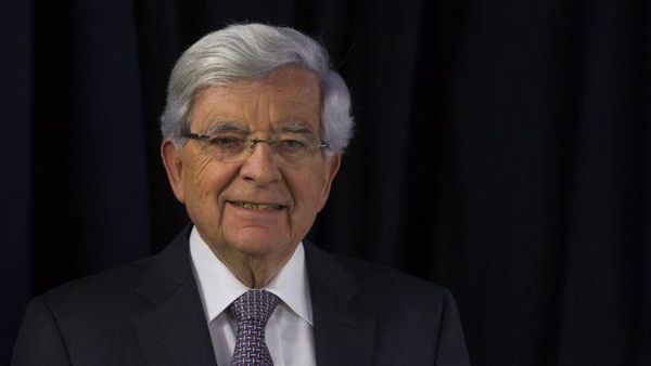 Sakorzy est responsable du désordre en Libye, selon Chevènement l'ancien ministre de la Défense et de l'Intérieur
