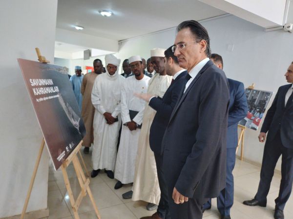 Anniversaire du coup d'État manqué en Turquie : La TIKA et l'ambassade turque au Tchad honorent la démocratie et la résistance