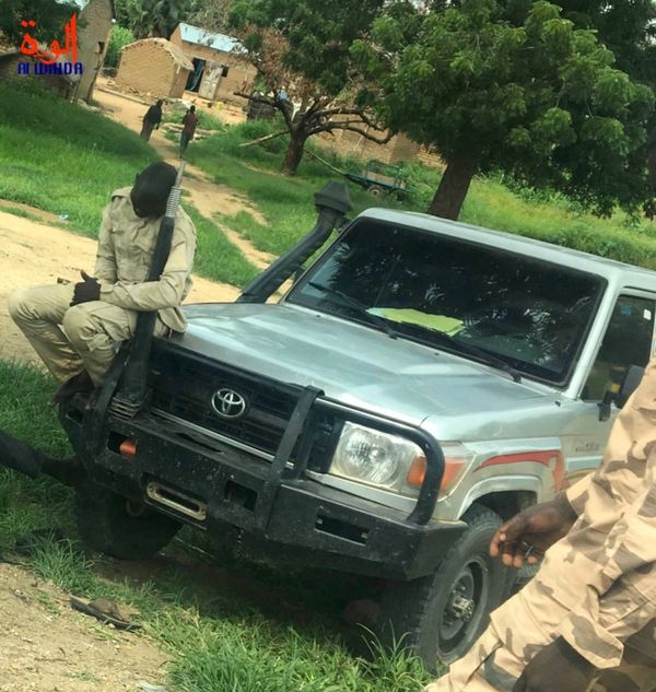Tchad : Un véhicule militaire sans plaque se réclamant de la Douane sème la panique sur l’axe Mandelia - Maïlao. © Alwihda In