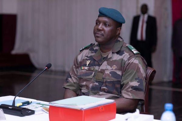Mali : report des élections présidentielles de février 2024 (gouvernement)