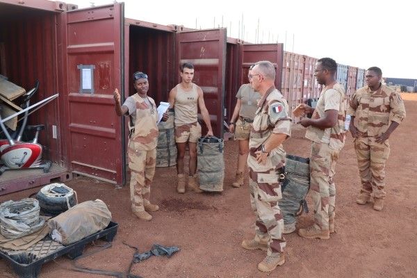 Retrait des troupes françaises du Niger : Le Tchad accorde un corridor de son territoire