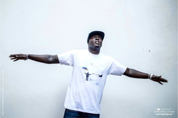 Musique : Le troisième album du chanteur Black Moz enfin dans les bacs