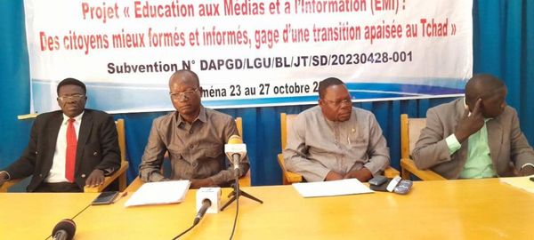 Tchad : des journalistes et pédagogues en formation sur l'éducation aux médias et à l'information