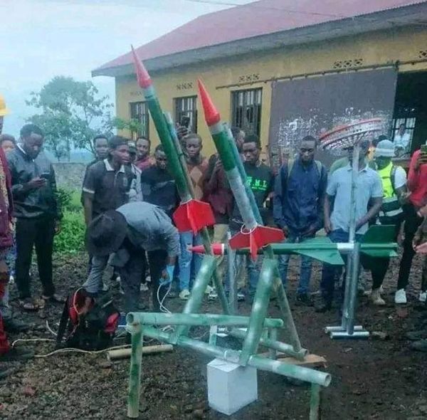 Des missiles et explosifs à longue portée pour lutter contre le M23 produits par les étudiants de l'ISTA de Goma copyright Ro