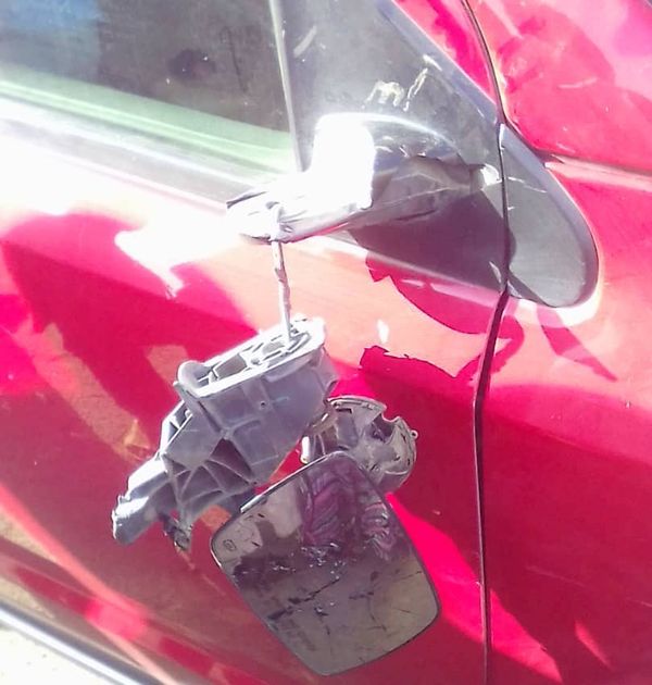 N'Djamena : une collision entre un bus d'étudiants et une voiture fait des dégâts matériels