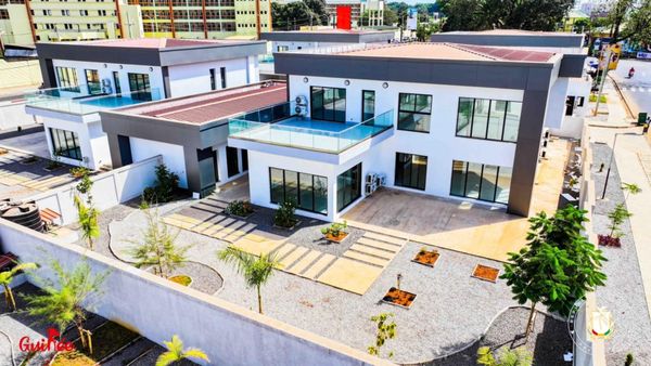 Guinée : une nouvelle cité ministérielle construite sur d'ex-domaines spoliés de l’État