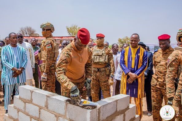 Burkina Faso - Complexe textile IRO-TEXBURKINA à Sourgou : une usine pour réhabiliter le tissu industriel au Centre-Ouest
