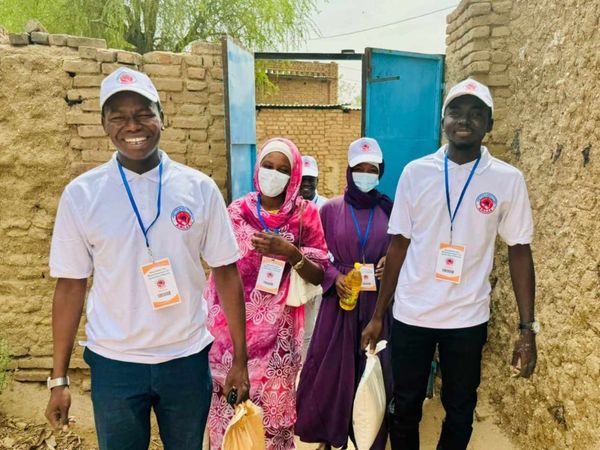 Tchad : les anciens élèves du lycée Itno d'Abéché volent au secours des femmes vulnérables