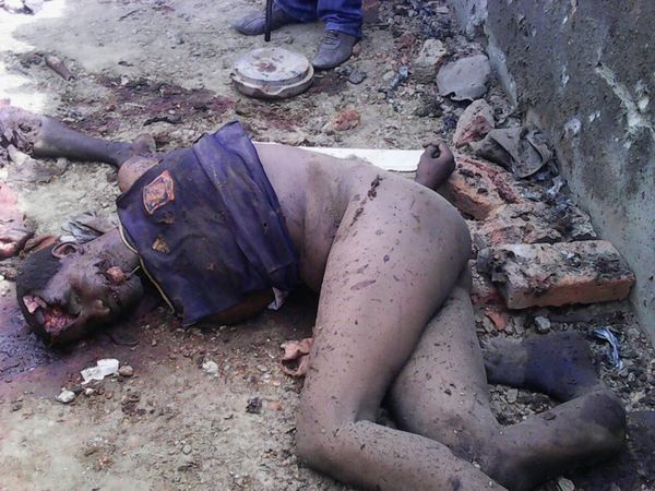 L'un des kamikazes qui a actionné sa ceinture d'explosifs à l'arrivée des forces de l'ordre. Alwihda Info