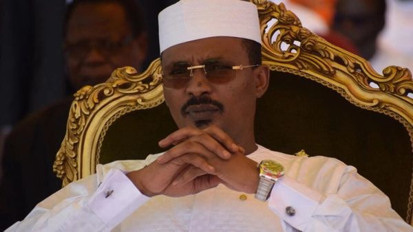 Tchad : Le Président Mahamat Idriss Deby exprime sa solidarité avec les Émirats Arabes Unis suite aux inondations