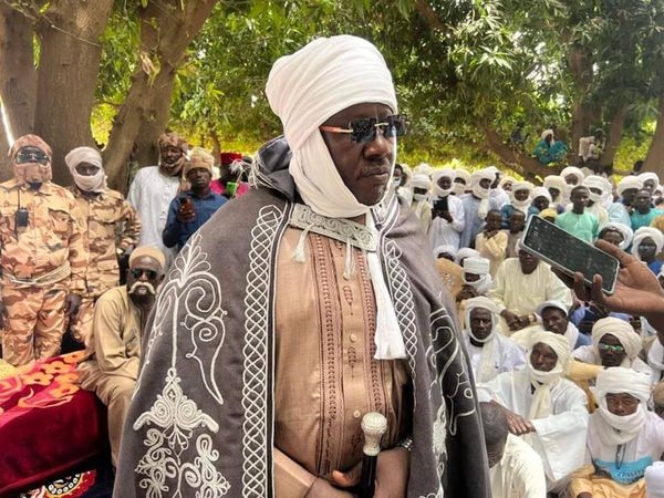 Tchad : le sultan du Ouaddaï en campagne pour la paix et le vivre ensemble à Agourbo