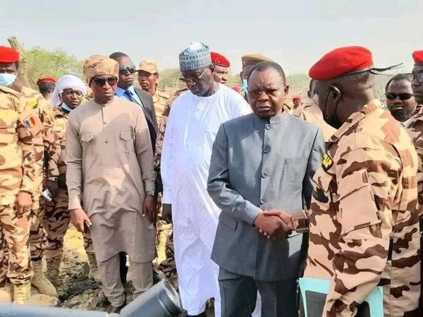 Tchad : le Premier ministre sur le site de l’incendie du dépôt de munitions militaires à N’Djamena