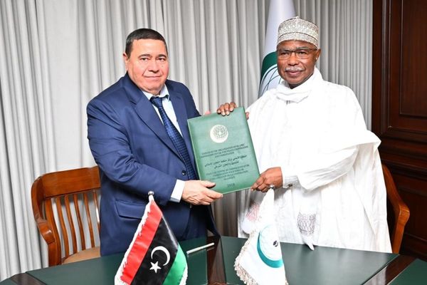 Hissein Taha reçoit le représentant permanent de l'État de Libye auprès de l'OCI