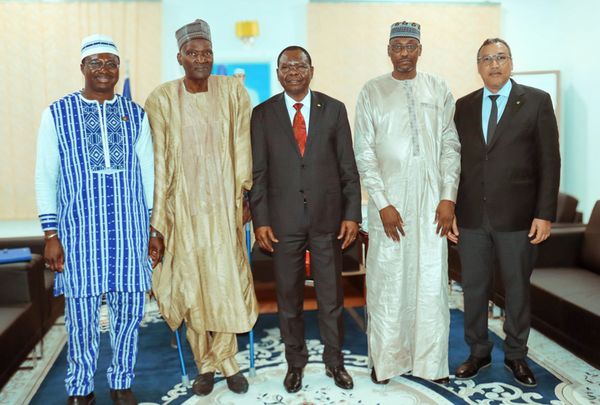 Le Tchad au cœur des enjeux éducatifs du Sahel : Le Premier ministre reçoit les ministres de l'Éducation du Sahel