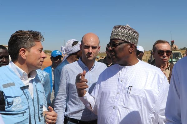 Tchad : le ministre des Affaires et son homologue français visitent la frontière Tchad-Soudan