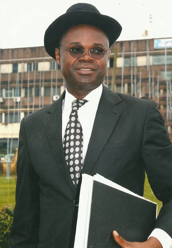 Le journaliste d'investigation Marie Robert Eloundou: