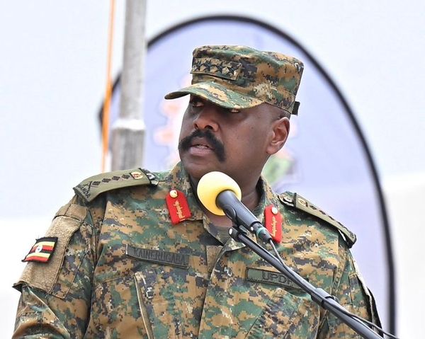 Guerre en RDC : Le fils du Président ougandais lance un ultimatum aux forces présentes à Bunia