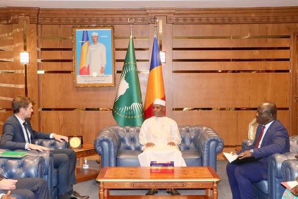 Aide humanitaire : Le Royaume-Uni réaffirme son soutien au Tchad face à l'afflux de réfugiés