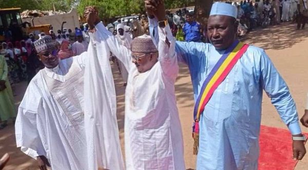 Tchad : à Mongo, Abdelmalik Abdramane Béchir cède le fauteuil de maire à Hamza Abba Djarou