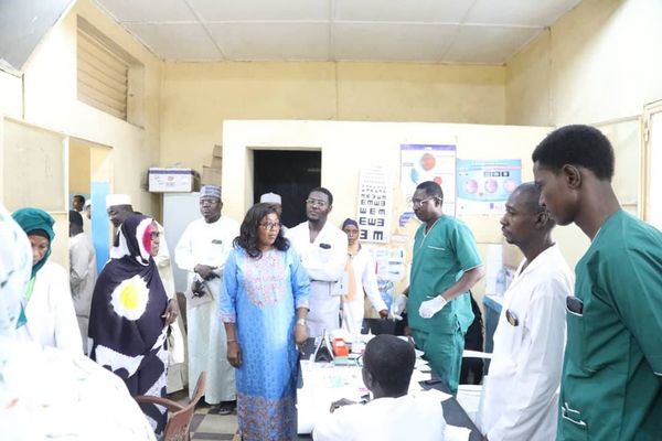 Tchad : La secrétaire d’État à la santé visite les hôpitaux de l’Union et Kasser