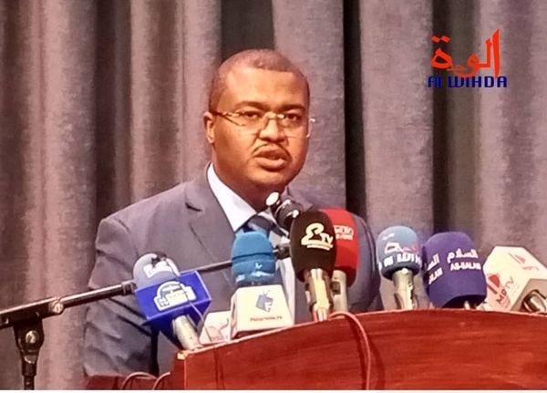 Tchad : Le Ministre de la Jeunesse et des Sports dialogue avec les leaders des associations et mouvements de jeunes