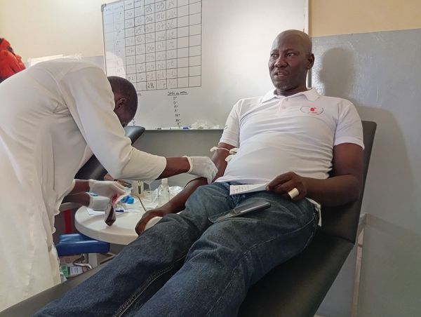Tchad : MSF fait un don de sang
