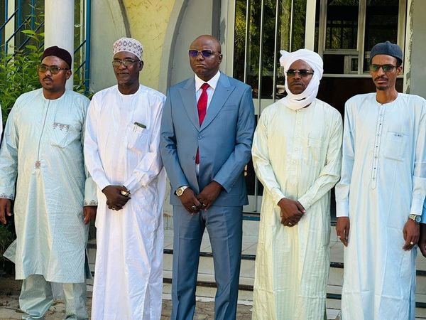 Tchad : Cérémonie de Levée de Couleurs au Ministère de l'Eau et de l'Énergie