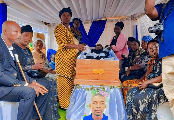 Centrafrique : Le gouvernement rend hommage aux élèves victimes de l'explosion au Lycée Boganda