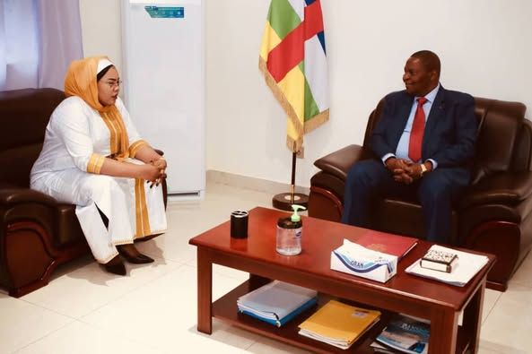 RCA : Le Président Touadéra s'entretient avec la Ministre Tchadienne de l'Action Humanitaire