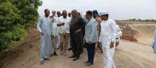 Tchad : le ministre de l'Aménagement accélère les travaux de la digue du 9ème arrondissement