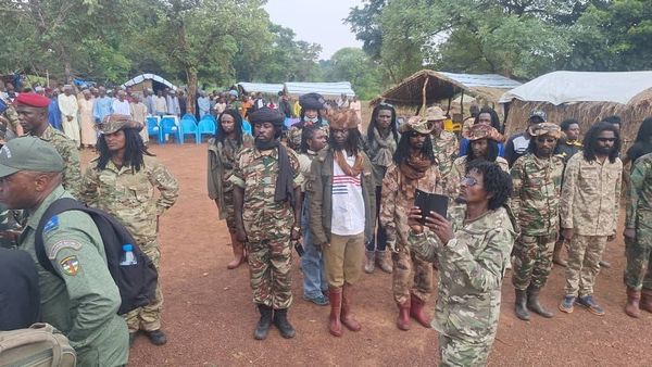 Centrafrique : Plus de 300 ex-combattants de l’UPC déposent les armes à Maloum